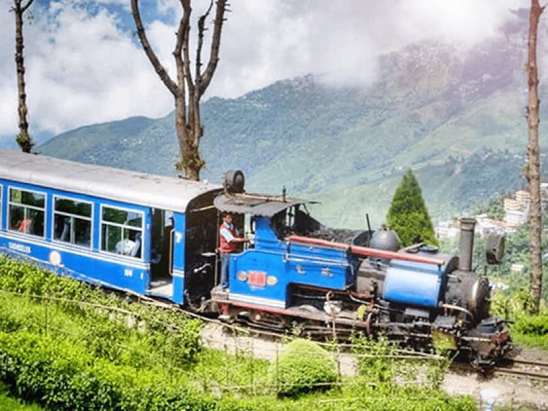 Gangtok, Pelling, and Darjeeling Tour Package – 5 Nights / 6 Days