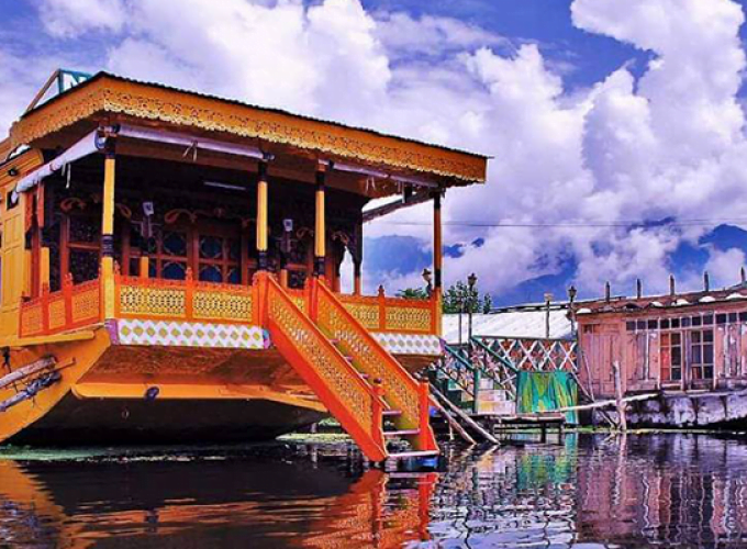 Kashmir  Family Tour