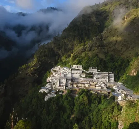 Vaishno Devi package from Delhi