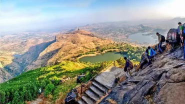 9 Best Places to Visit Near Shirdi