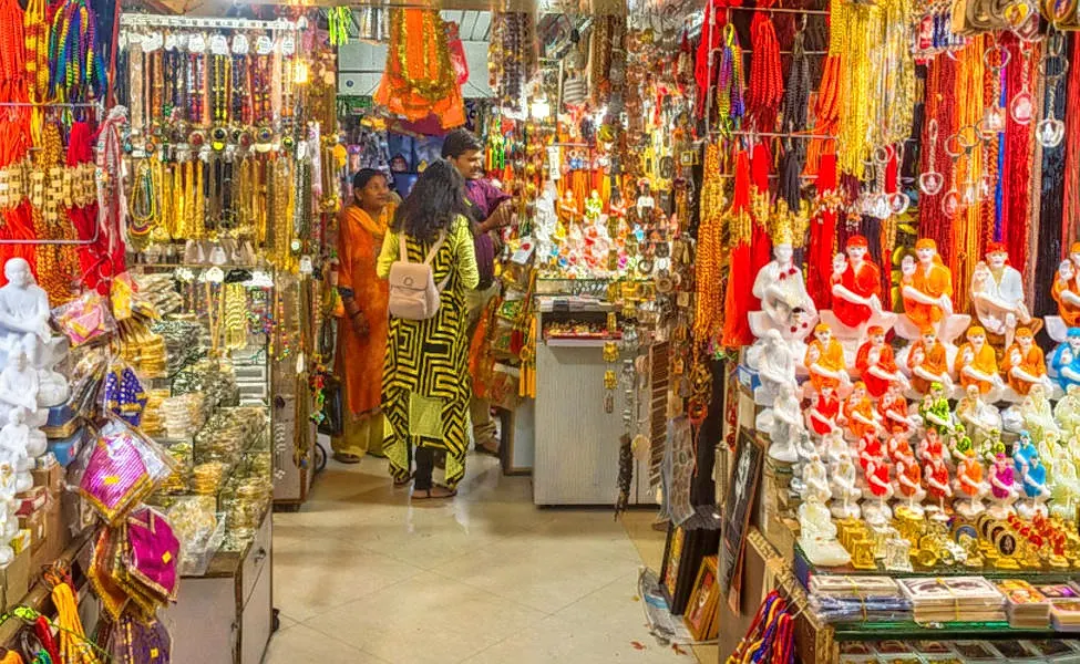 Shopping in Shirdi
