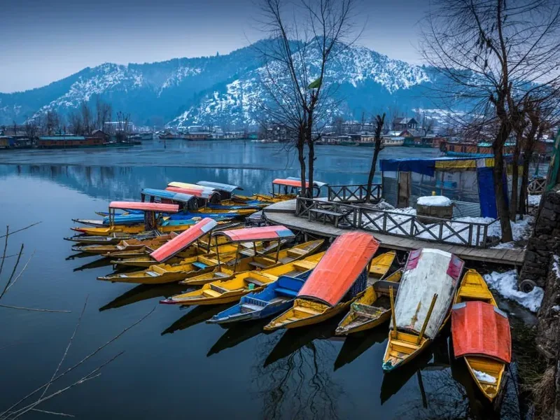 Srinagar Tour with Gulmarg and Pahalgam