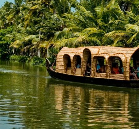 6 Days / 5 Nights Kerala Tour Package